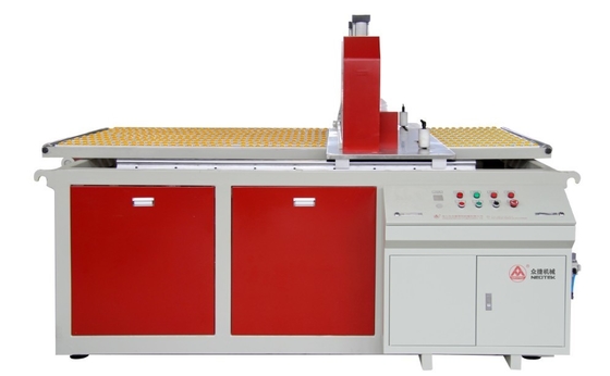 34.7 rpm Screw Speed WPC Wall Panel Extrusion Line2 for Manufacturing Plant Production
