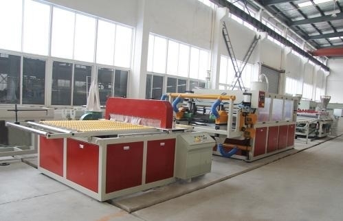 Co-Rotating Conical Twin-Screw PVC Foam Floor Extrusion Line with Double-Screw Design