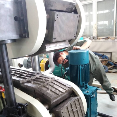 Double Screw Plastic Extruder Machine with Competitive and 38CrMoALA Screw Material